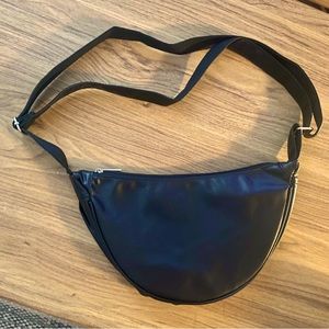 Vintage shoulder bag